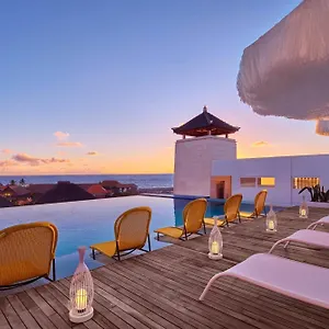 Aloft Bali Отель