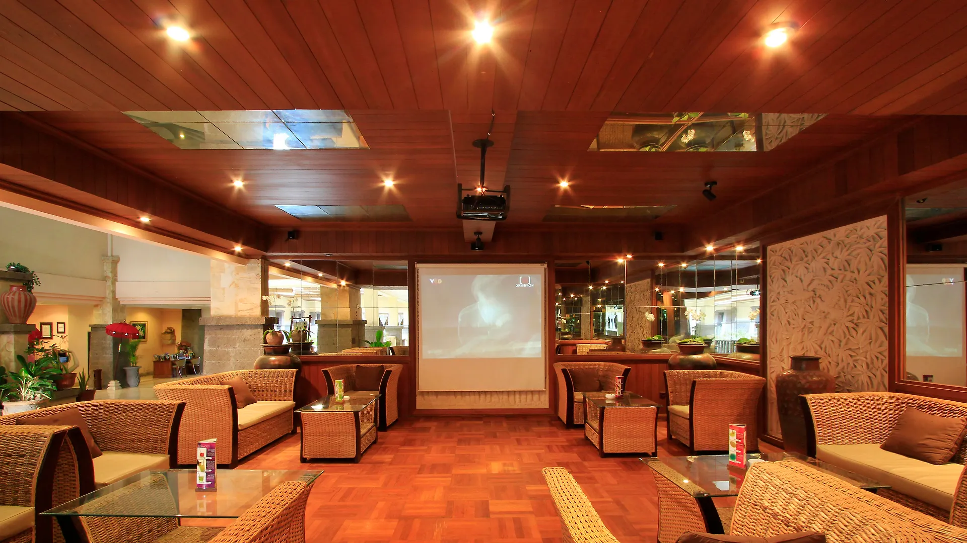Pelangi Bali Hotel & Spa Seminyak   Seminyak (Bali)