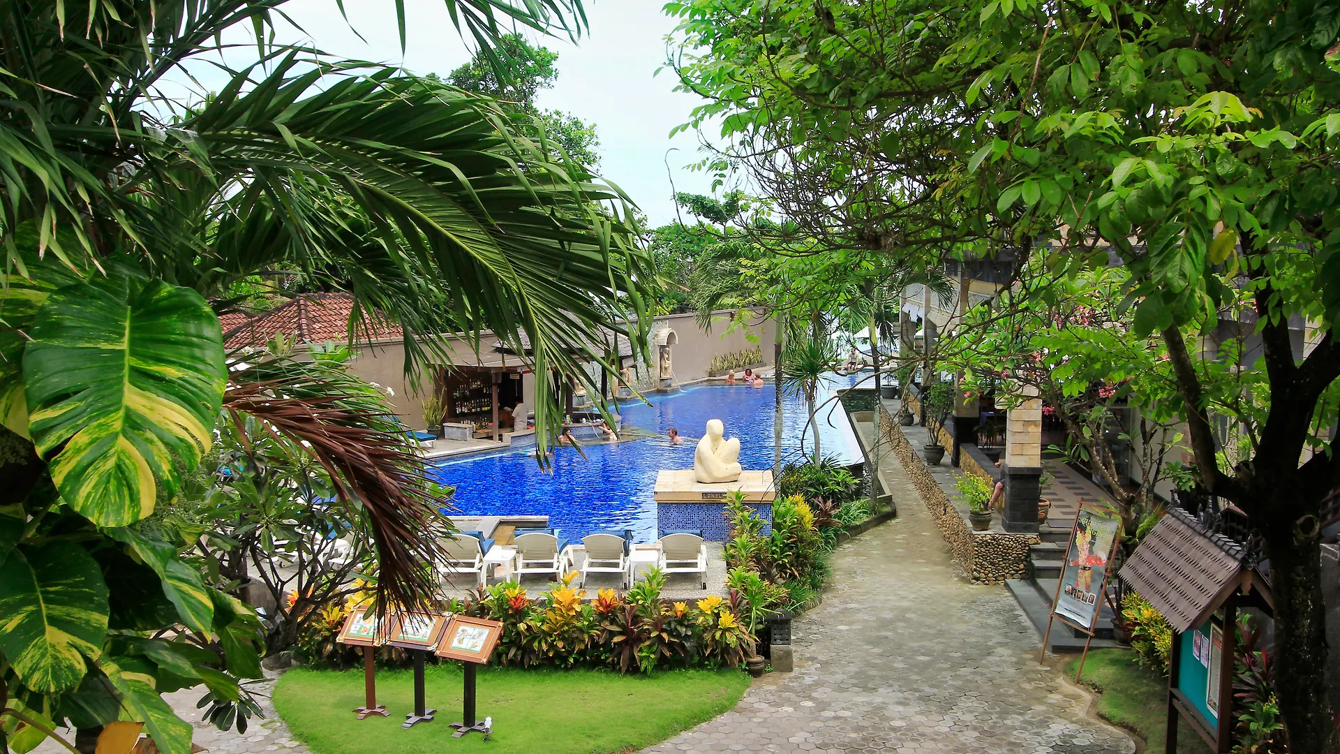 Pelangi Bali Hotel & Spa Seminyak  Seminyak (Bali)